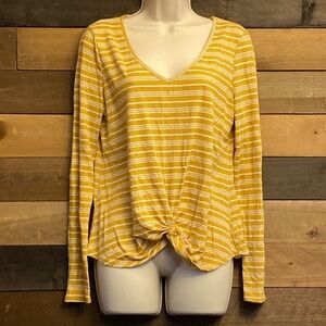 Belle du Jour Yellow Striped Knot-Front Top - XL 🔹